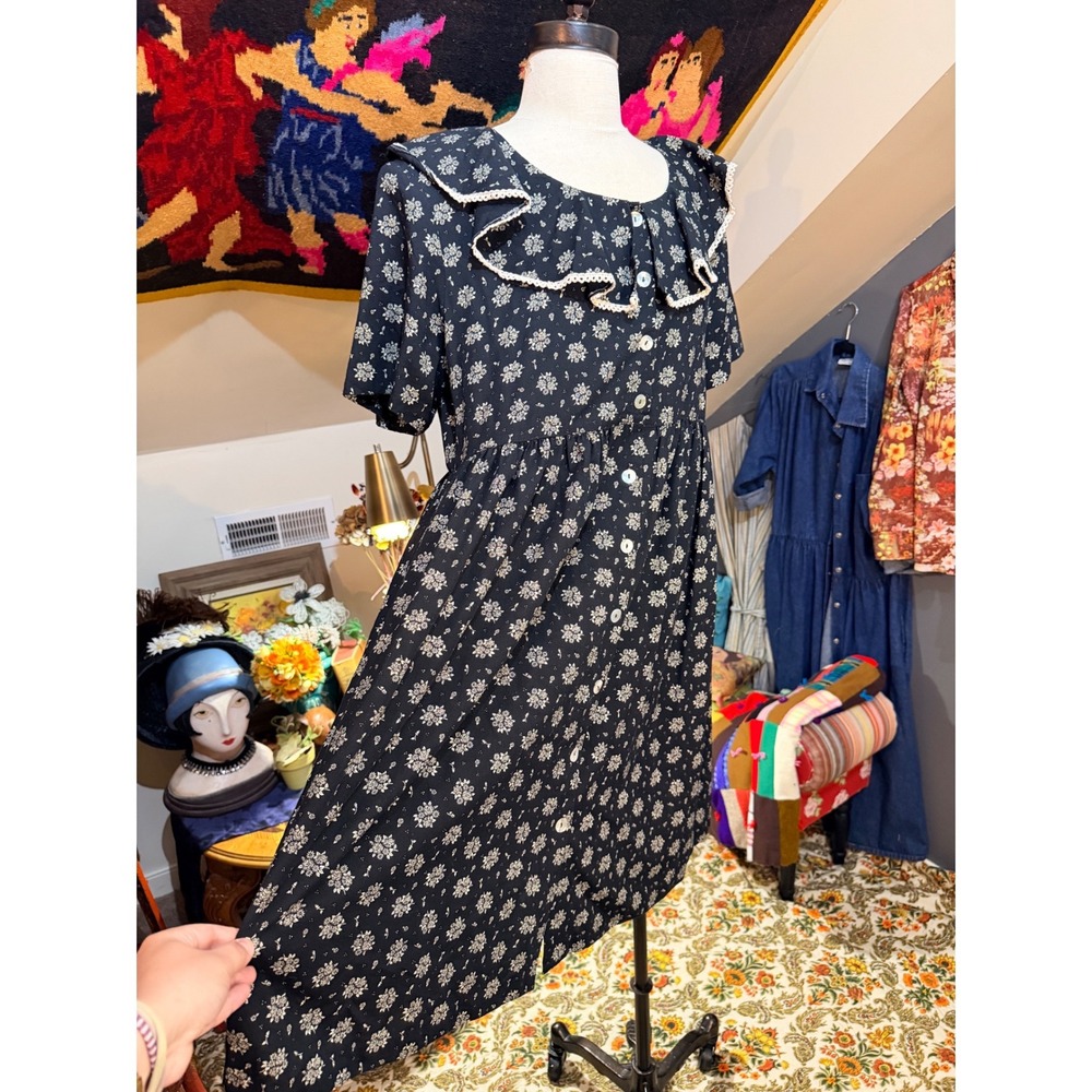 Vintage 90s Floral Ruffle Collar Midi Dress Black White Lace Trim Cottagecore  L - Picture 5 of 7